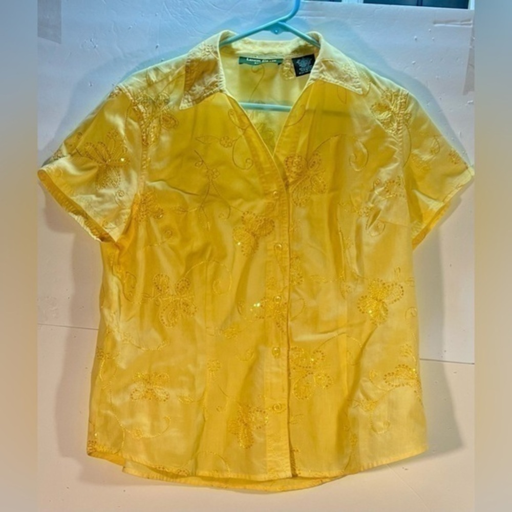 NWOT TAGS OR ALMOST NEW LEMON GRASS STUDIO BEAUTIFUL FLORAL PRINT BLOUSE SIZE L
